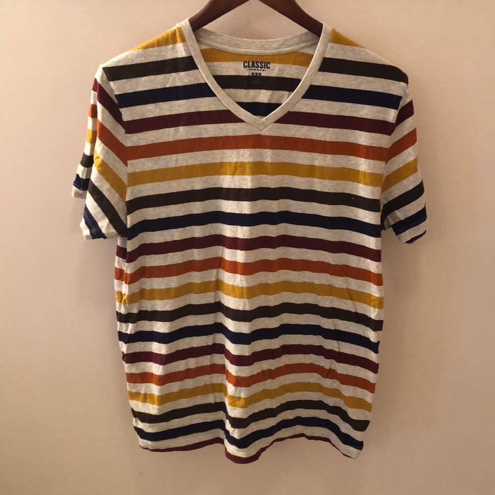Old navy striped v neck t